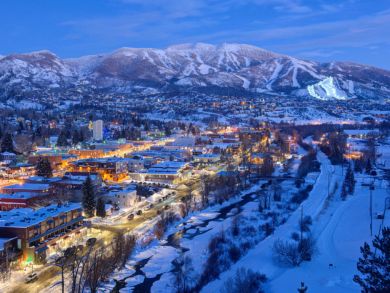 Steamboat Springs 4 Bedroom Ski Condo Sleeps 14 Walk to Lift